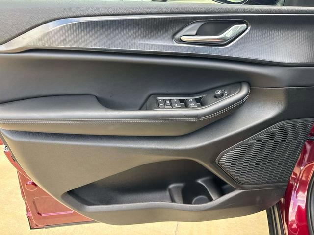 Used 2025 Jeep Grand Cherokee L Altitude image 26