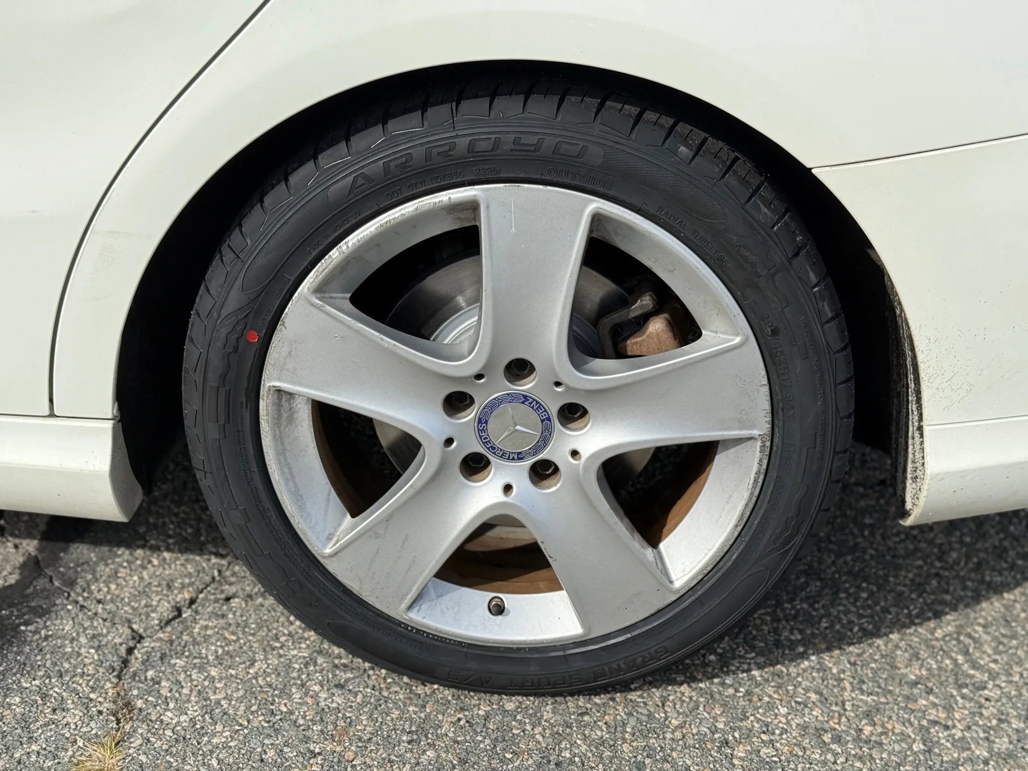 Used 2015 Mercedes-Benz CLA 250 4MATIC image 32