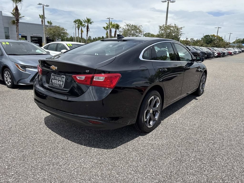 Used 2024 Chevrolet Malibu LT FWD image 4