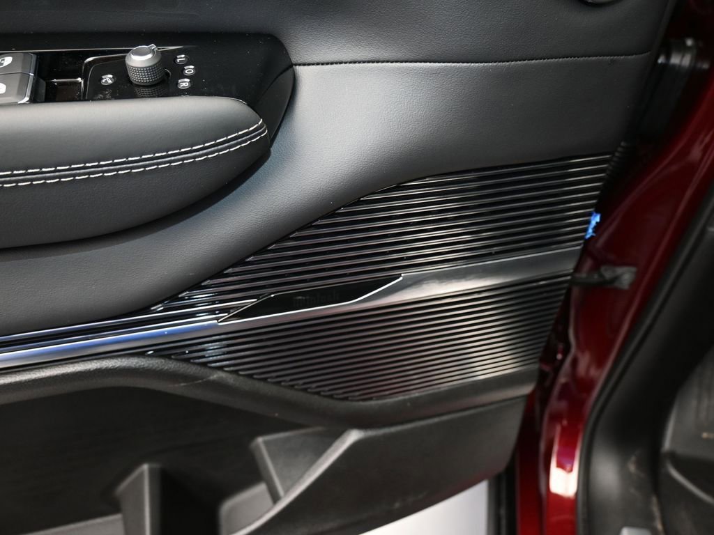 New 2026 Jeep Grand Wagoneer L Summit image 15