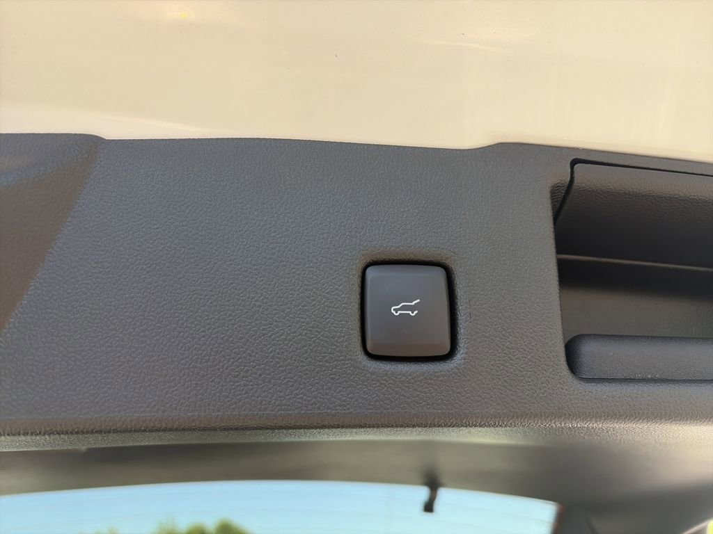 Used 2024 Ford Escape Active AWD/4WD image 31