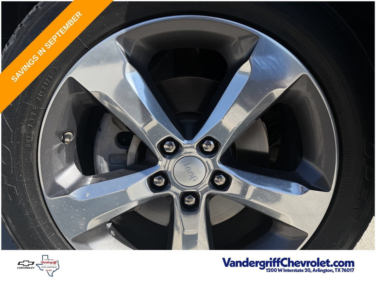 Used 2021 Jeep Grand Cherokee L Limited AWD/4WD image 9