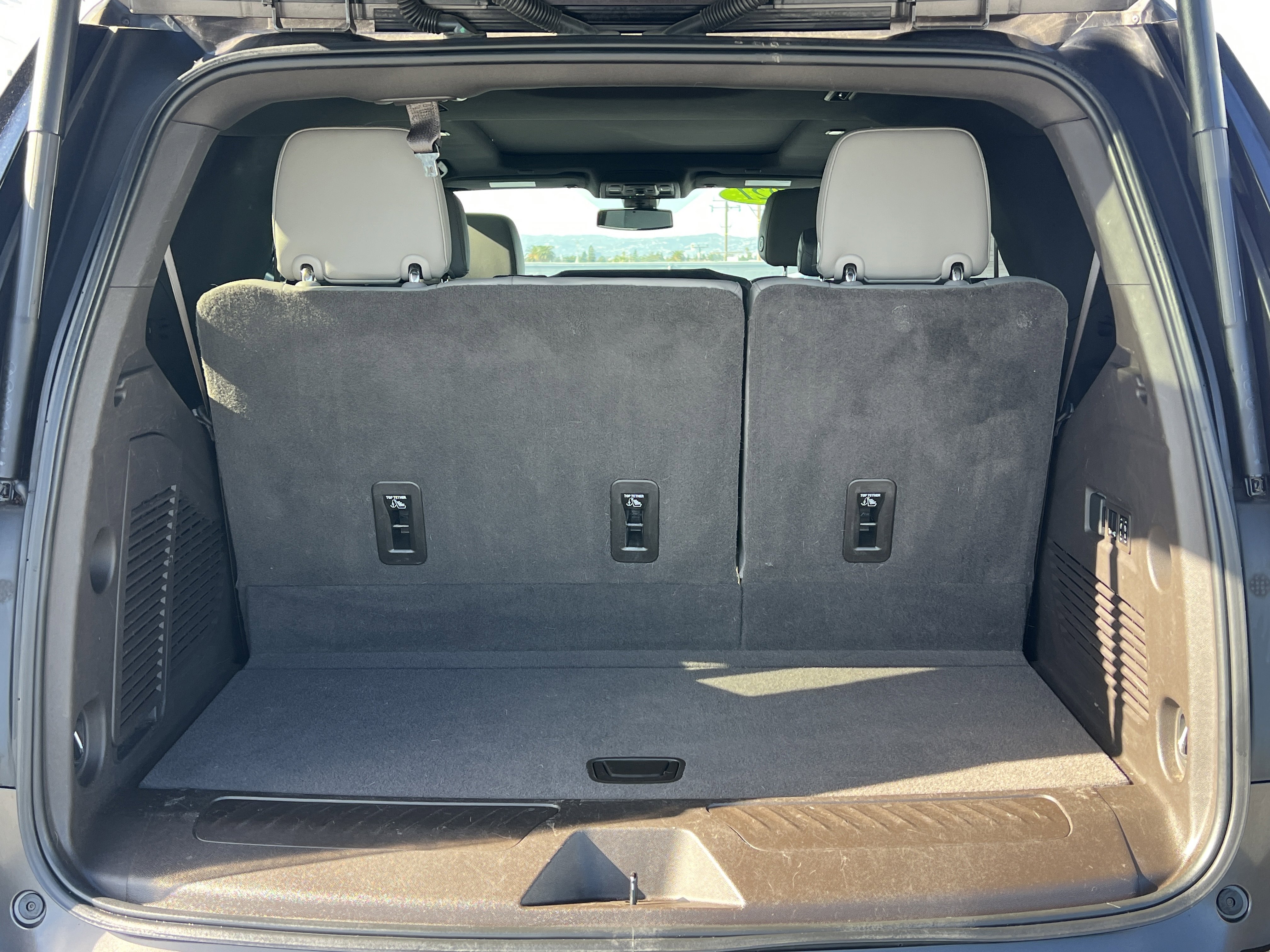 Used 2021 Chevrolet Tahoe LT w/ LT Signature Package image 22