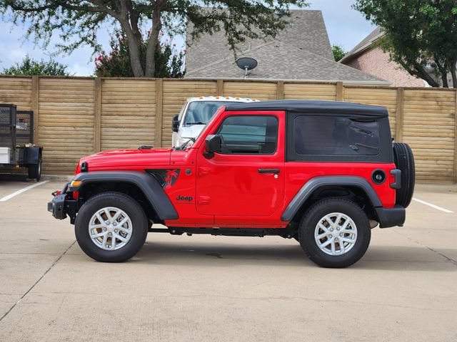 Used 2023 Jeep Wrangler Sport AWD/4WD image 13
