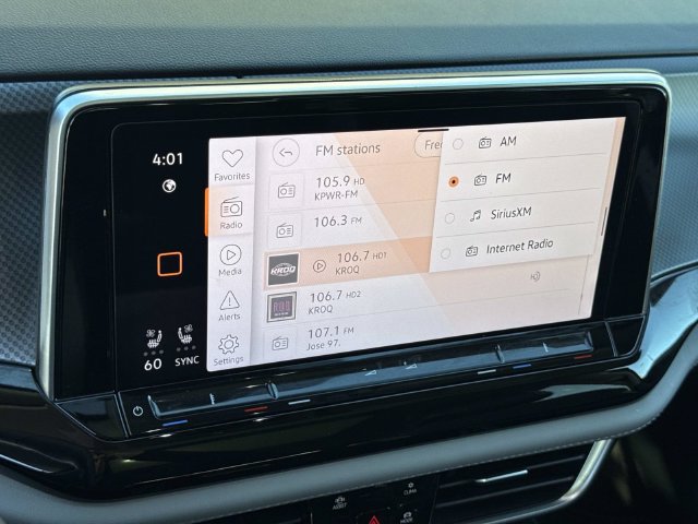 Certified 2024 Volkswagen Atlas Peak Edition SE AWD/4WD image 16