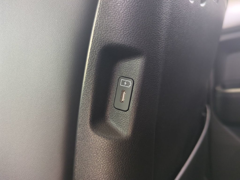 New 2027 Hyundai Santa Fe XRT AWD/4WD image 18