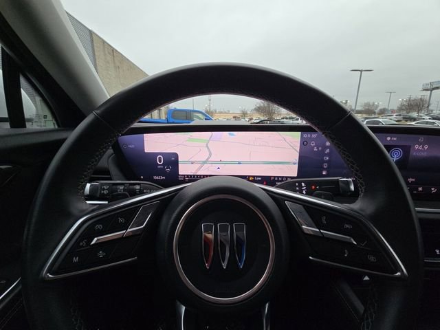 Used 2025 Buick Envision Preferred image 25