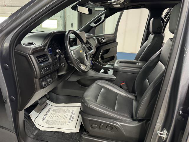 Used 2021 Chevrolet Tahoe LT w/ Luxury Package AWD/4WD image 16