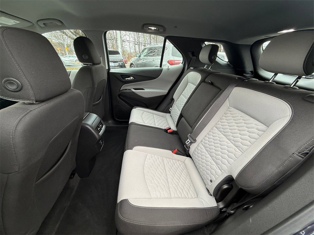 Used 2019 Chevrolet Equinox LS image 19