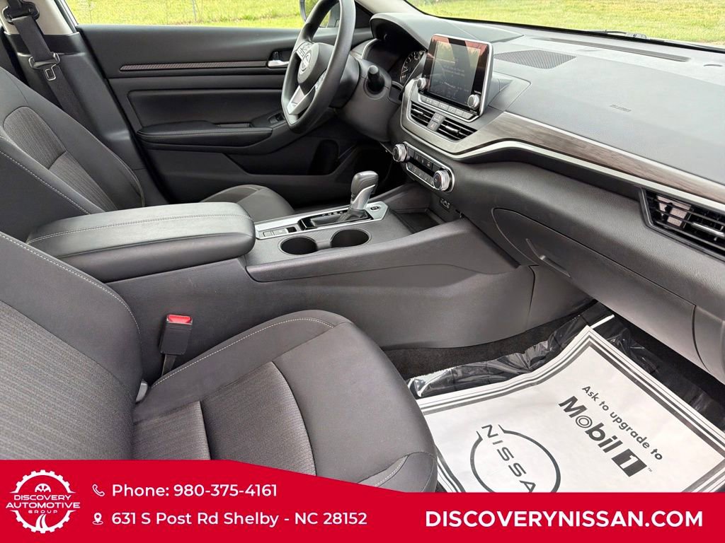 Certified 2025 Nissan Altima 2.5 SV AWD/4WD image 37