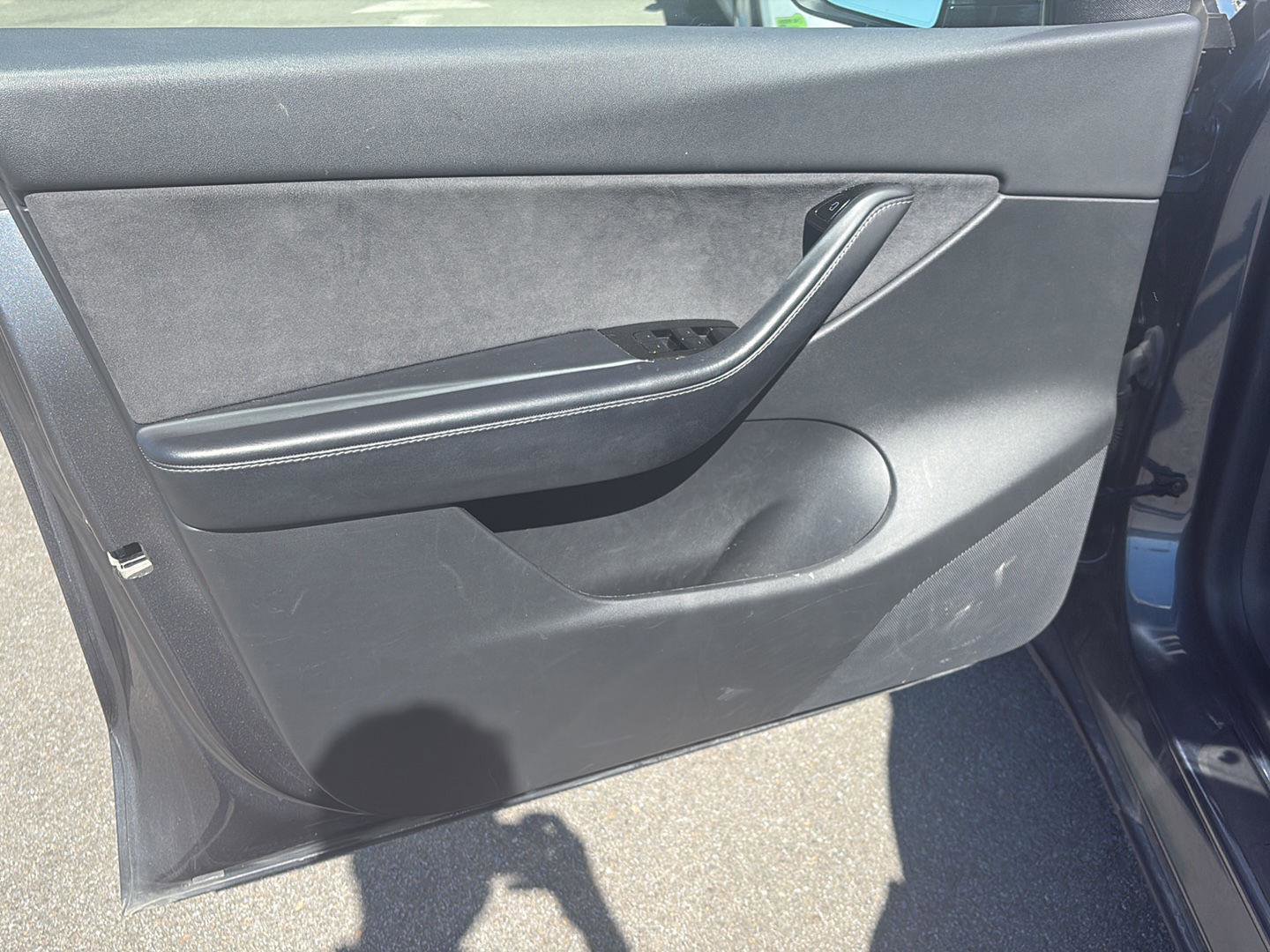 Used 2021 Tesla Model Y Long Range AWD/4WD image 9