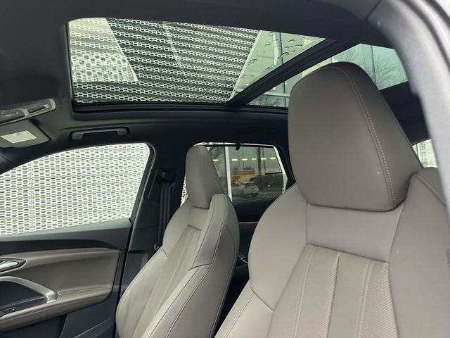 Certified 2025 Audi Q5 Premium Plus w/ Premium Plus image 22