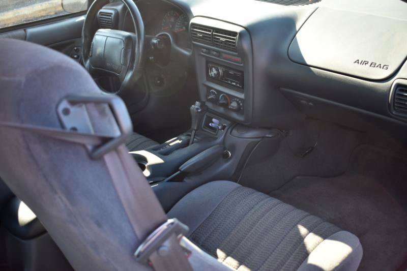 Used 1998 Chevrolet Camaro Z28 w/ Preferred Equipment Group 2 RWD image 13