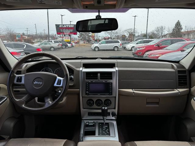 Used 2008 Jeep Liberty Limited w/ Premium Group II image 19