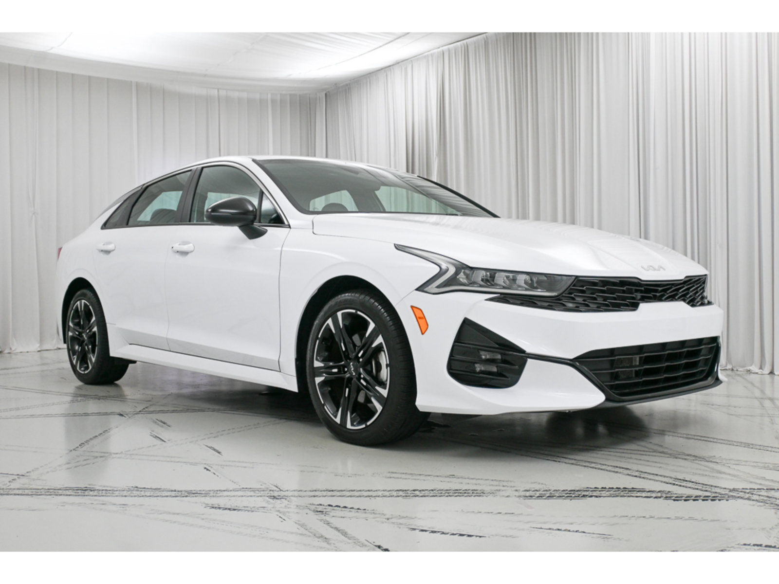 Certified 2024 Kia K5 GT-Line FWD image 2