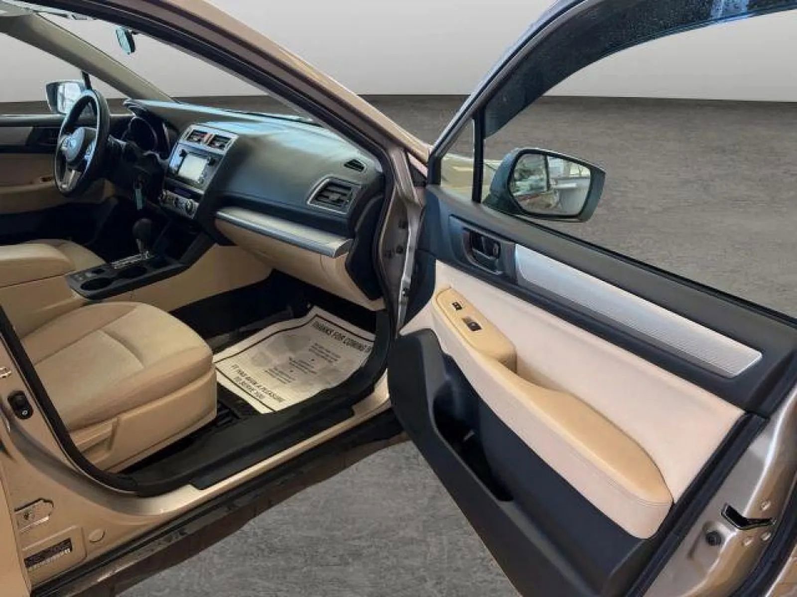 Used 2015 Subaru Outback 2.5i image 14