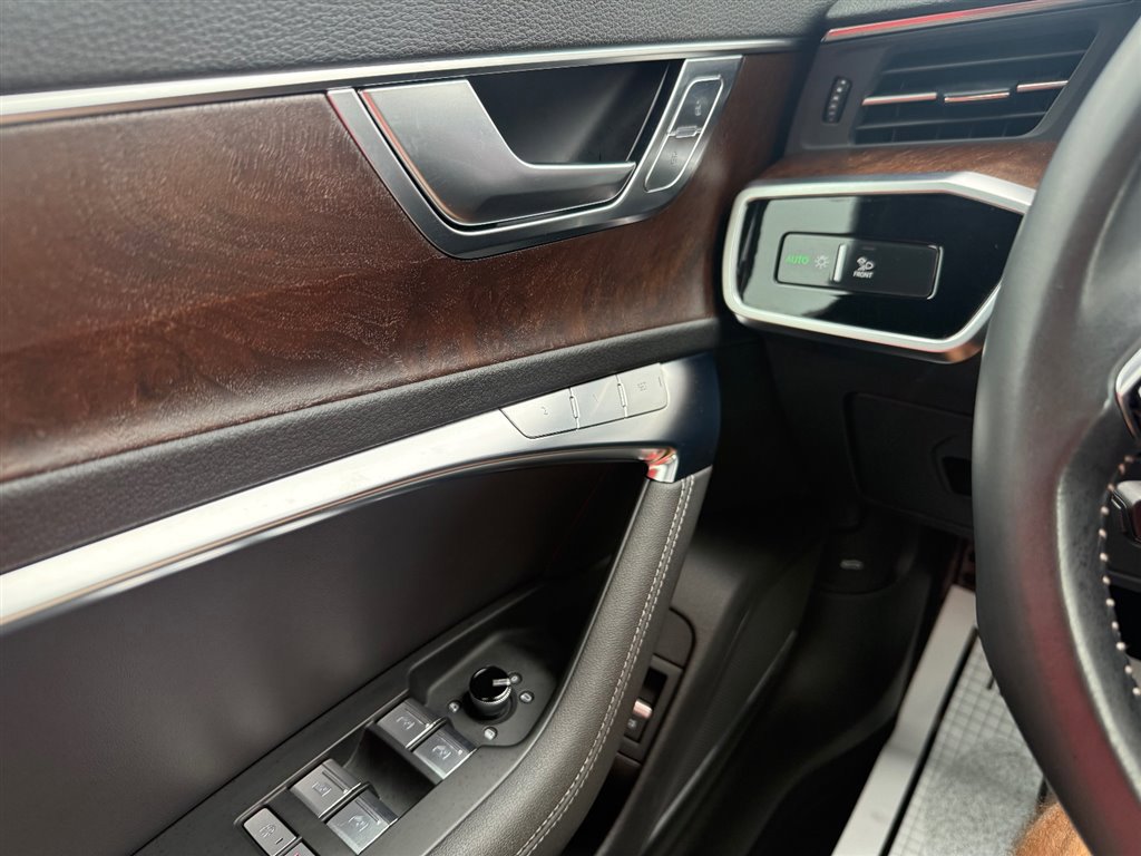 Used 2020 Audi A6 3.0T Premium Plus image 23