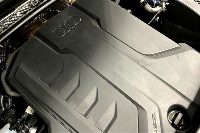 Used 2025 Audi Q5 Premium w/ Convenience Package image 33
