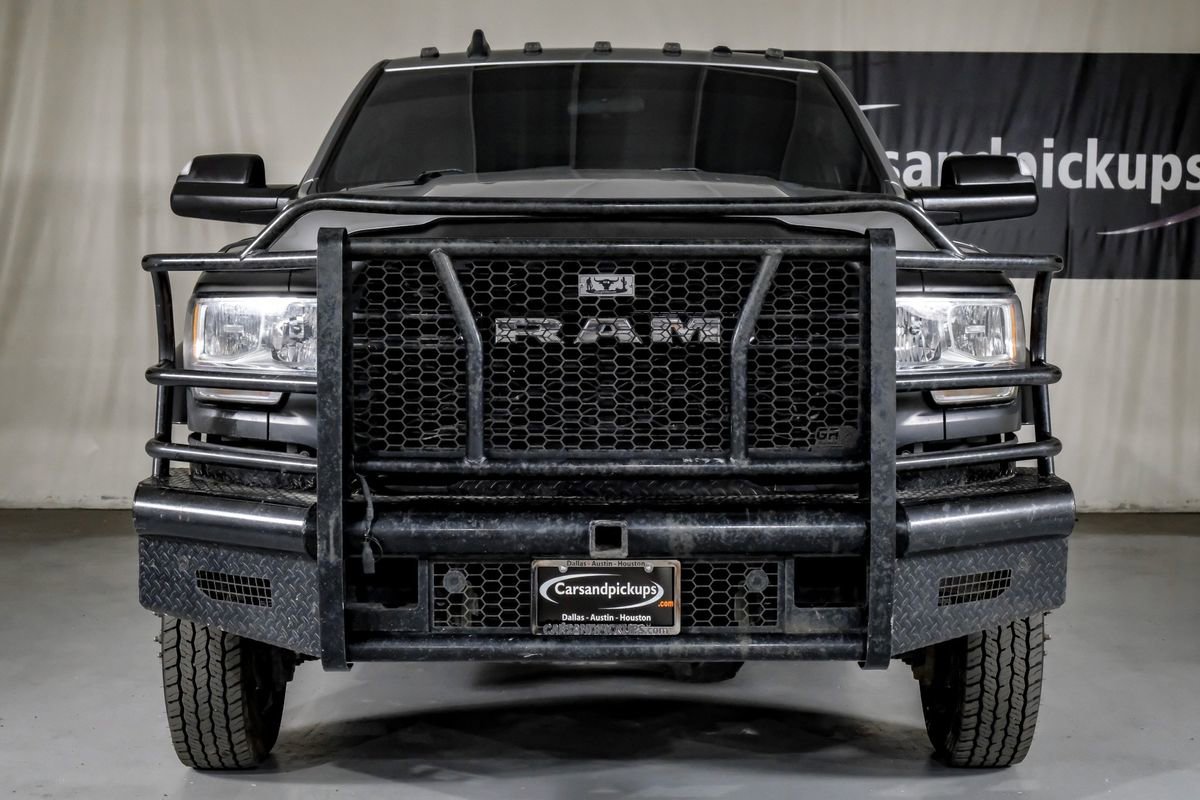 Used 2022 RAM 4500 Tradesman w/ Max Tow Package AWD/4WD image 3