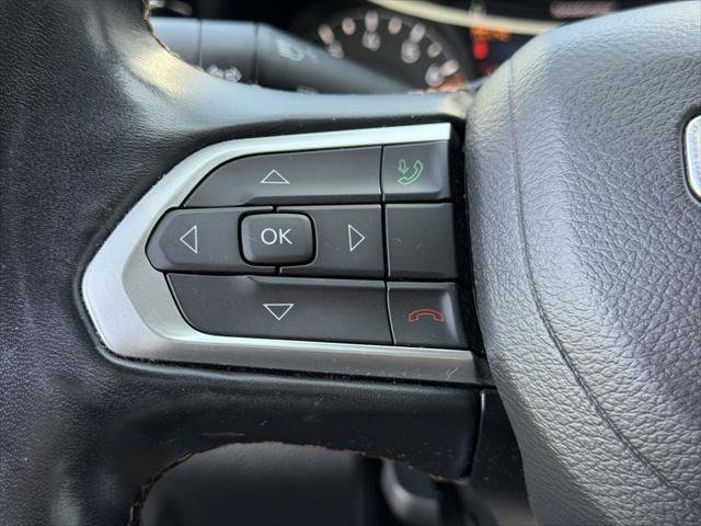 Used 2022 Jeep Compass Limited AWD/4WD image 24