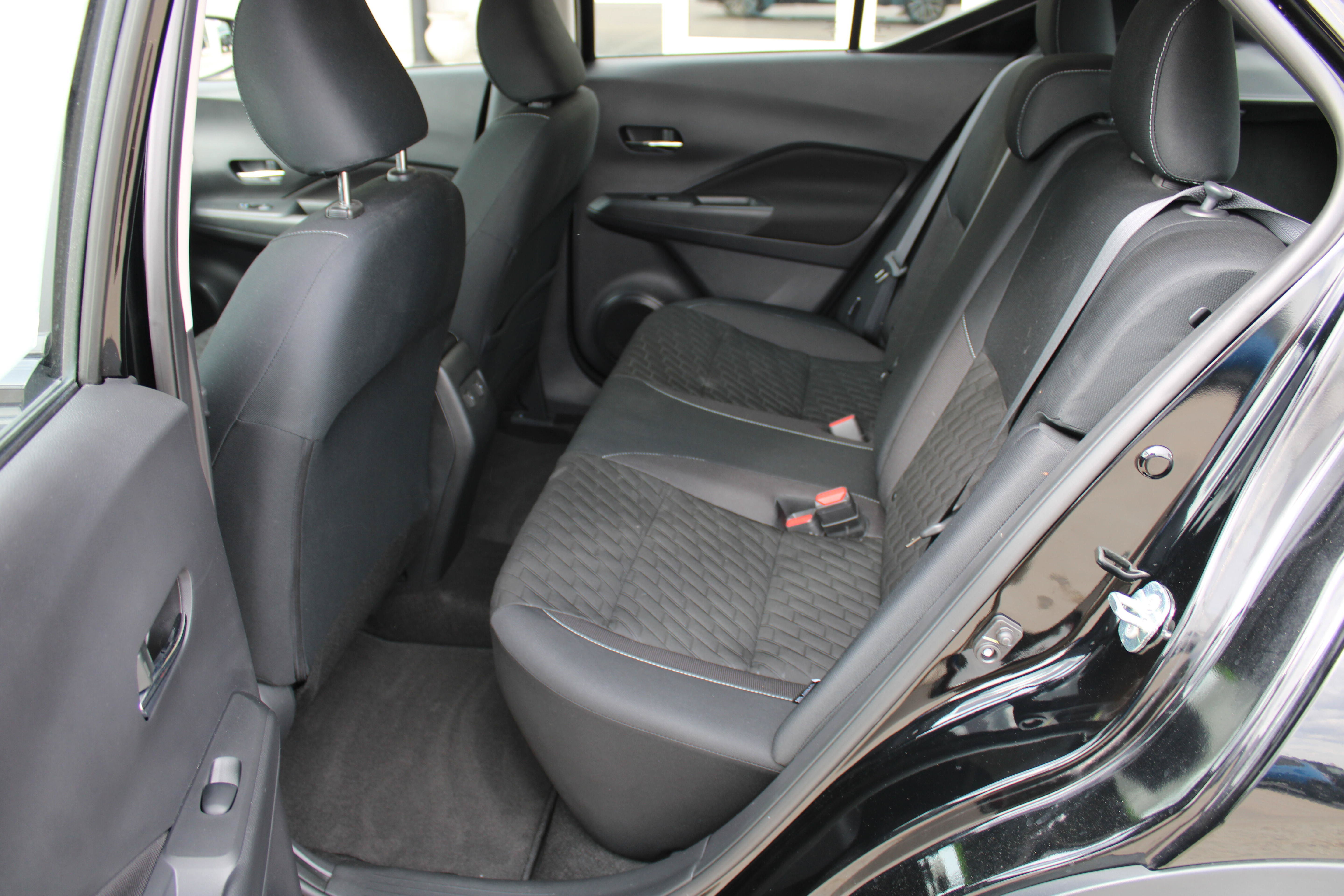 Used 2023 Nissan Kicks SV FWD image 28