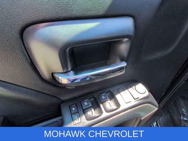 Used 2017 Chevrolet Silverado 1500 LT w/ Midnight Edition AWD/4WD image 22