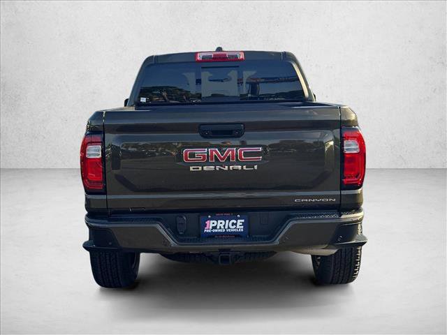 Used 2024 GMC Canyon Denali AWD/4WD image 7