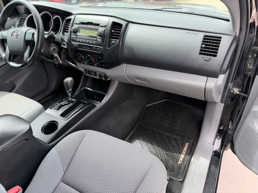 Used 2012 Toyota Tacoma 4x4 Access Cab w/ Convenience Pkg image 14