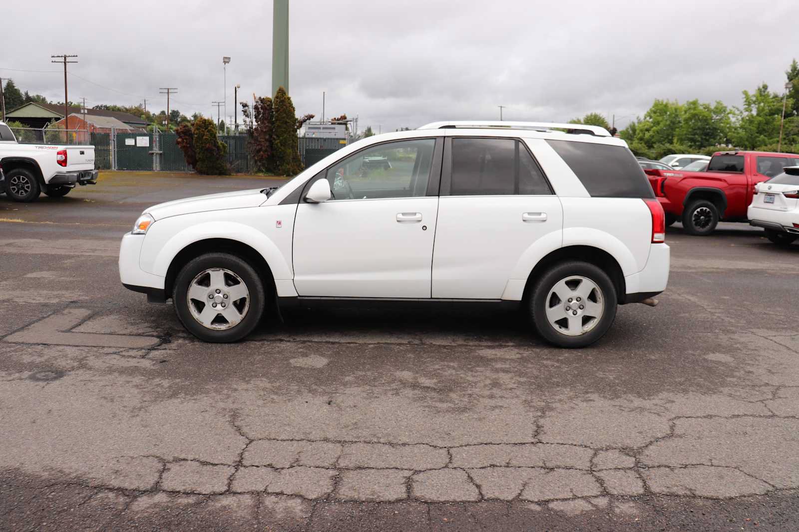 Used 2006 Saturn Vue 2WD V6 w/ Sun & Sound Pkg image 8