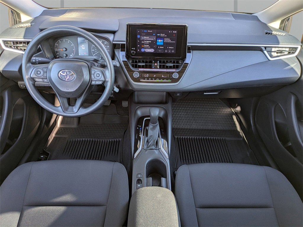 Used 2025 Toyota Corolla LE image 13