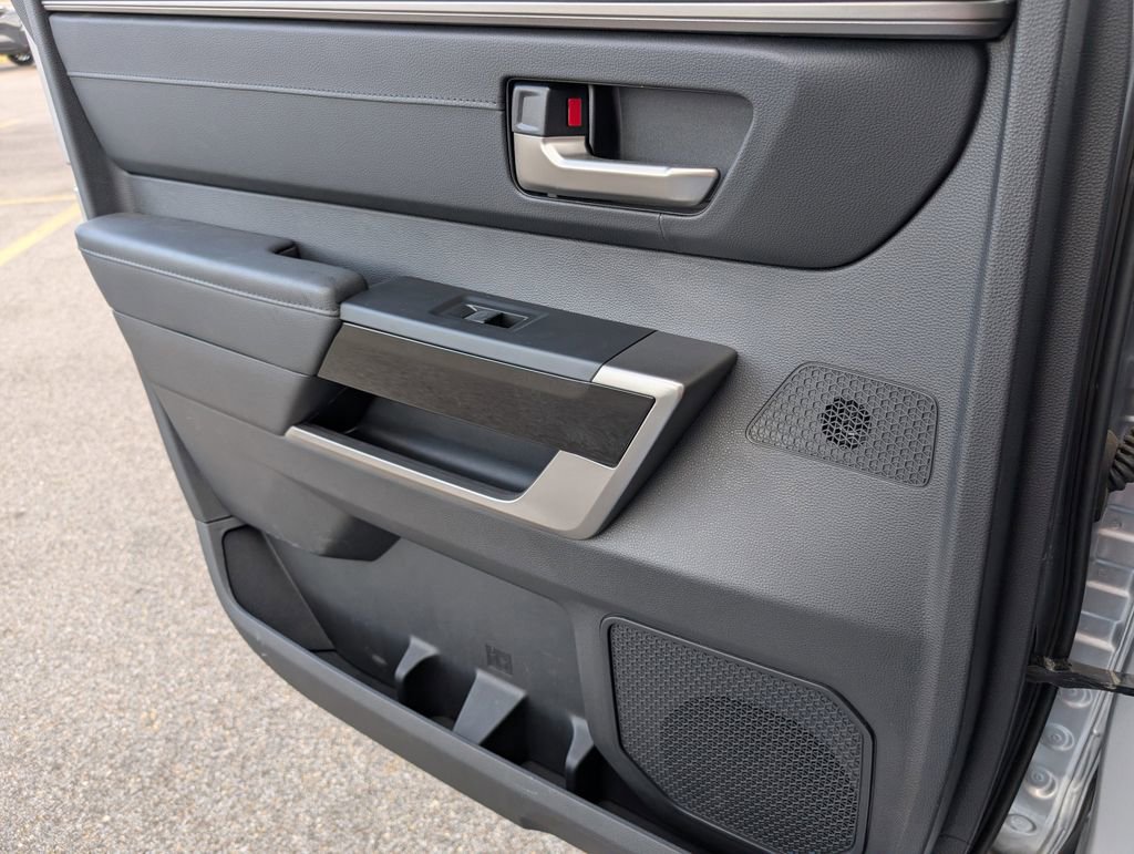 Used 2023 Toyota Tundra Limited w/ Power Package image 32