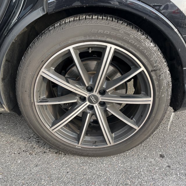 Used 2021 Audi SQ7 Prestige w/ Prestige Package image 22