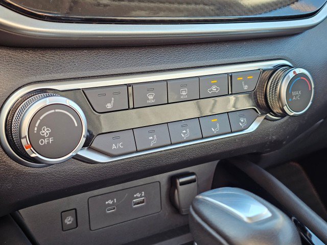 Used 2023 Nissan Altima 2.5 SR w/ SR Premium Package FWD image 35
