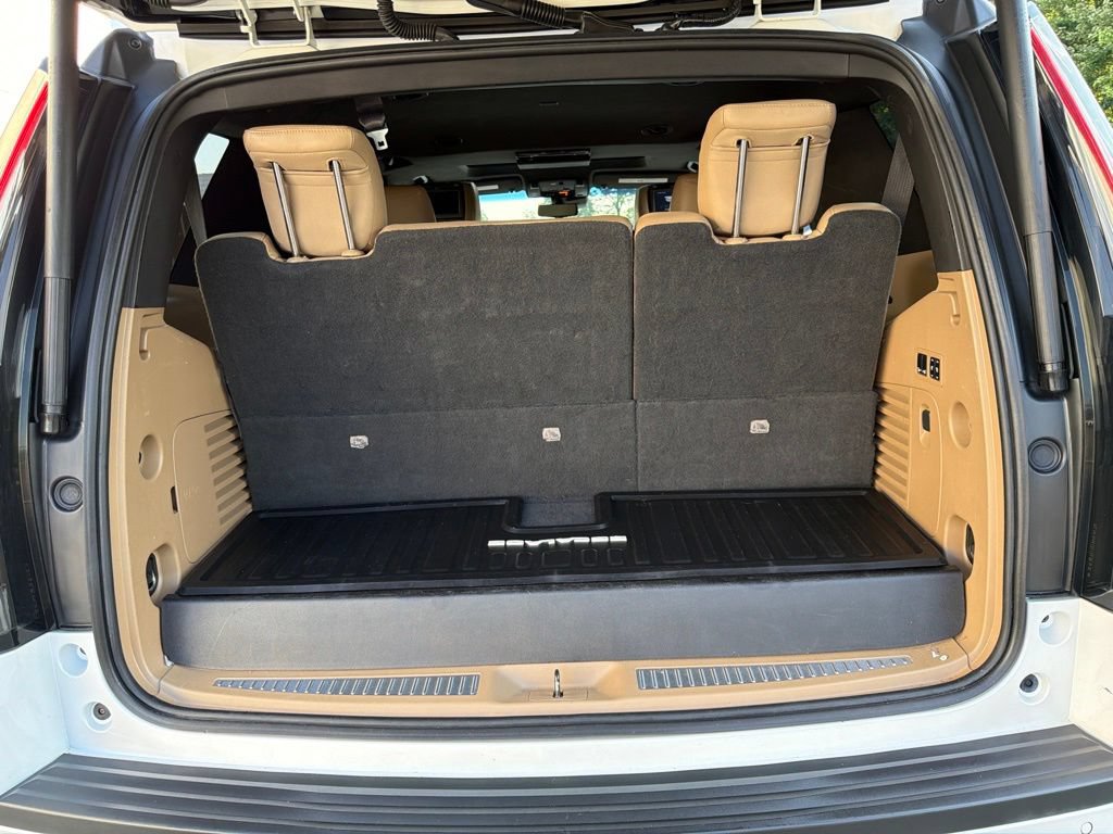 Used 2019 Cadillac Escalade Platinum AWD/4WD image 20