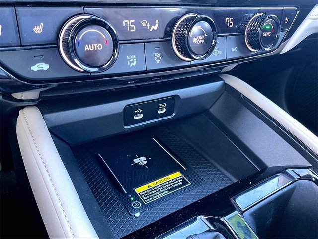 Used 2023 Honda Accord Touring image 28