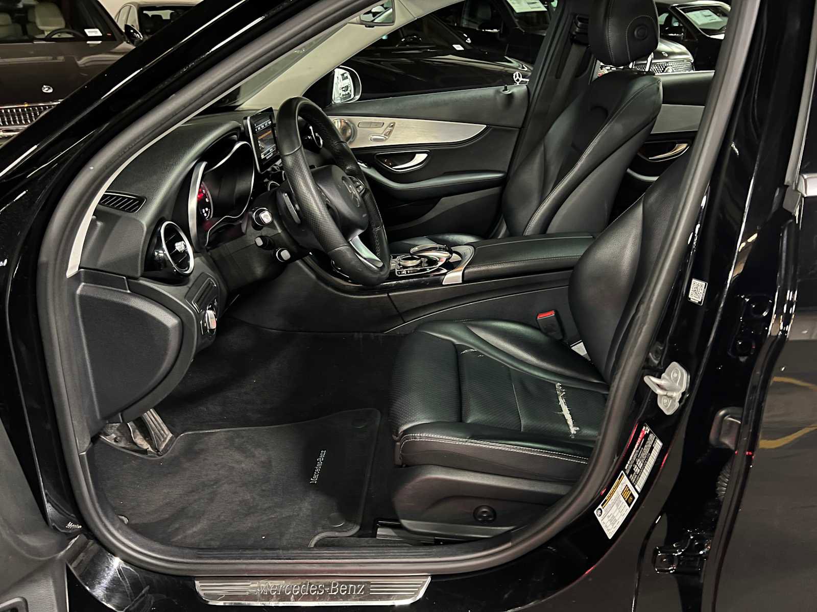 Used 2015 Mercedes-Benz C 300 4MATIC Sedan image 23