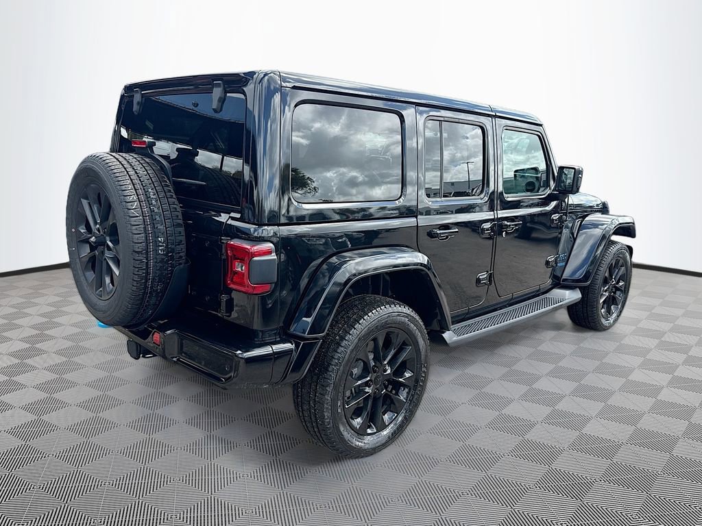 Used 2021 Jeep Wrangler Unlimited Sahara image 6