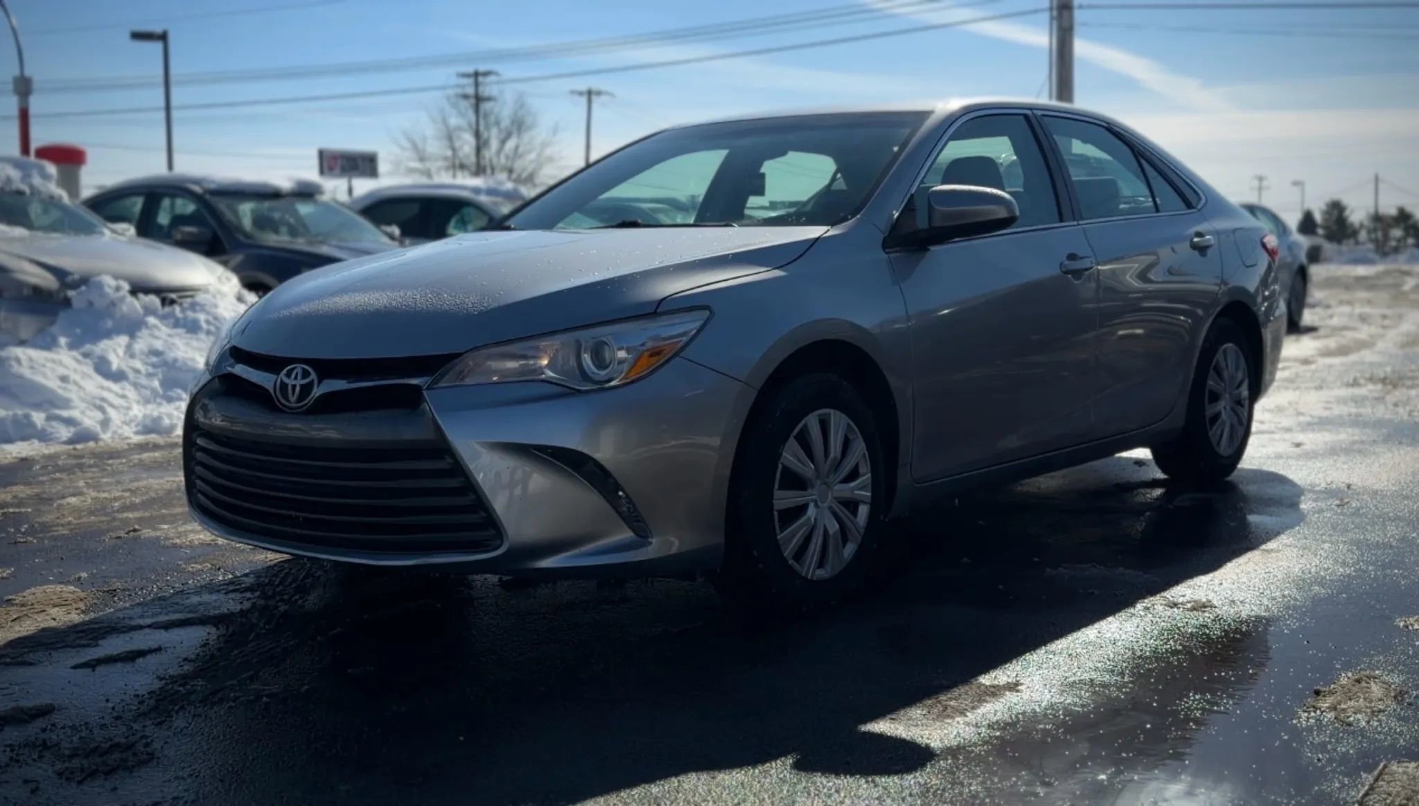 Used 2017 Toyota Camry LE FWD image 6