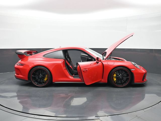 Certified 2018 Porsche 911 GT3 RWD image 29