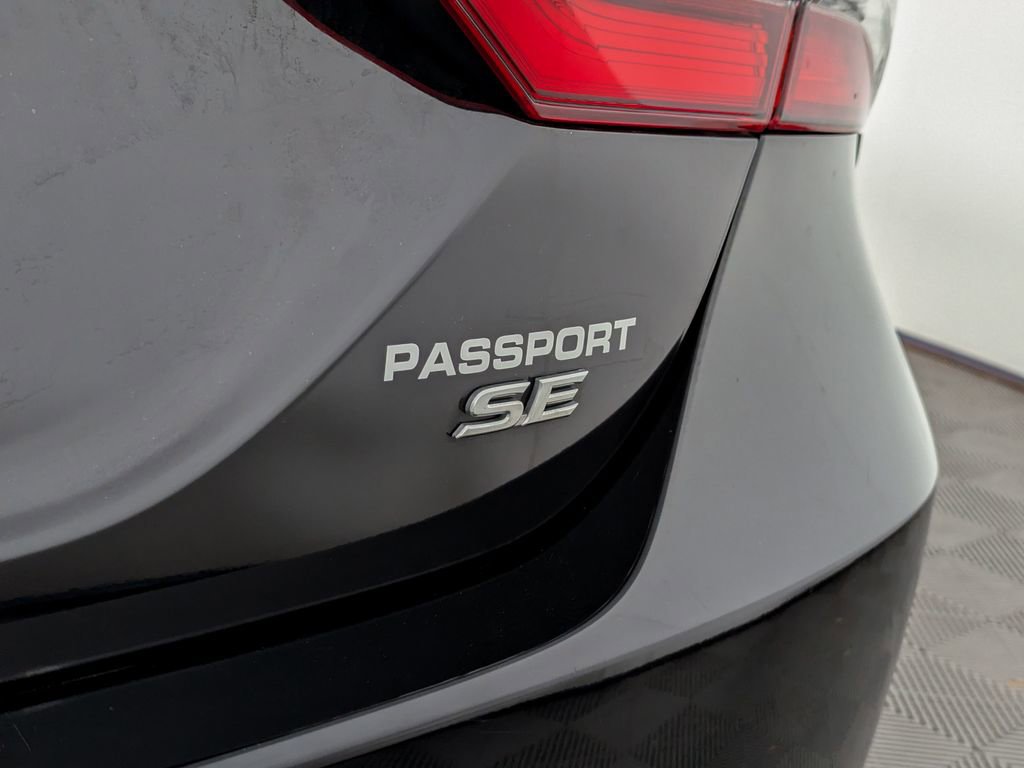 Used 2023 Toyota Camry SE image 10