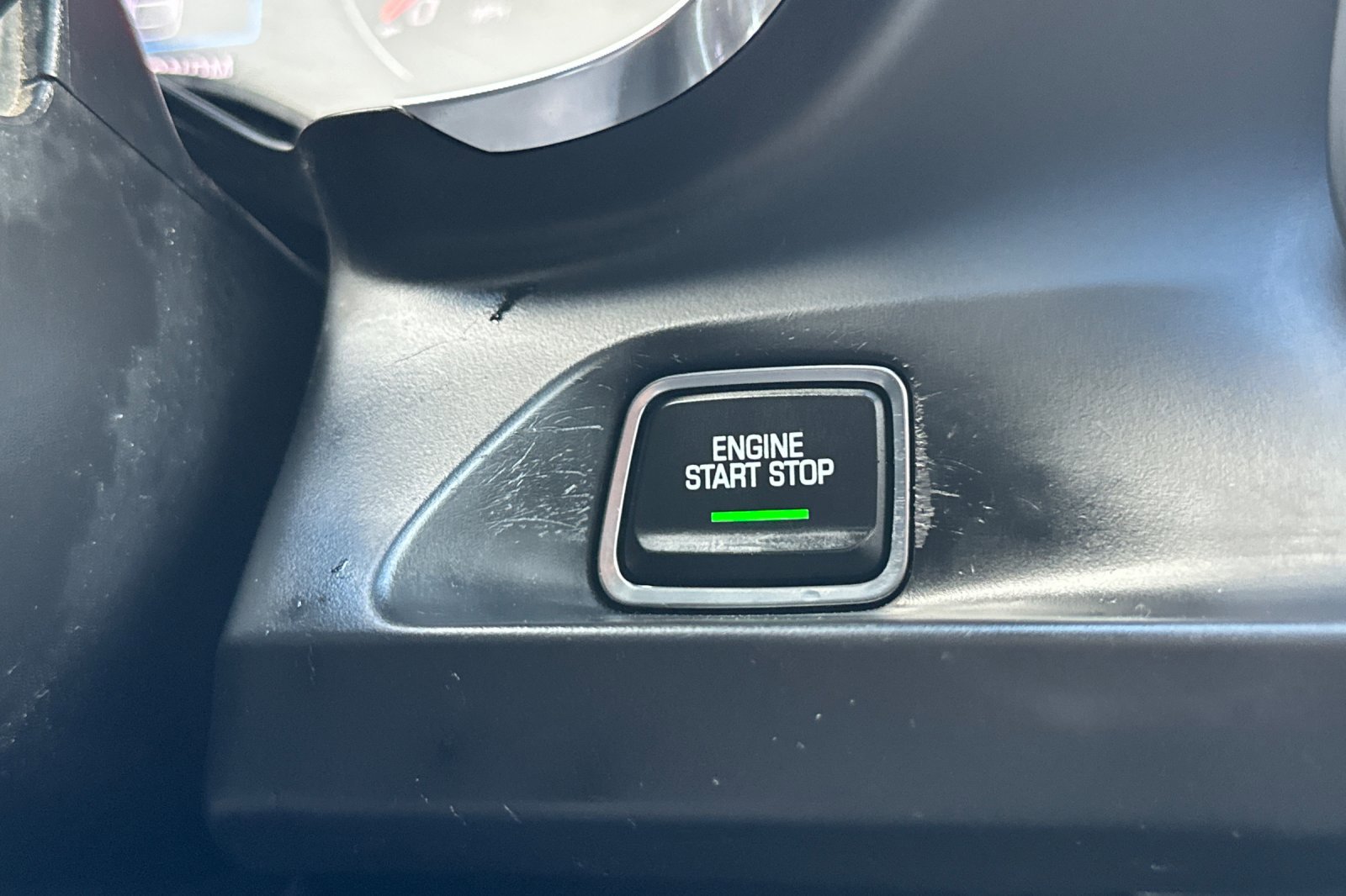 Used 2020 Chevrolet Camaro LT w/ RS Package RWD image 33
