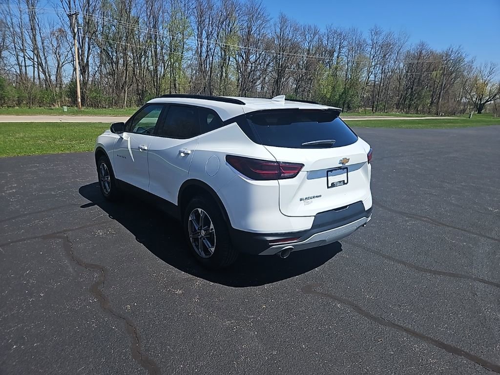 Used 2024 Chevrolet Blazer LT w/ LPO, Floor Liner Package AWD/4WD image 5