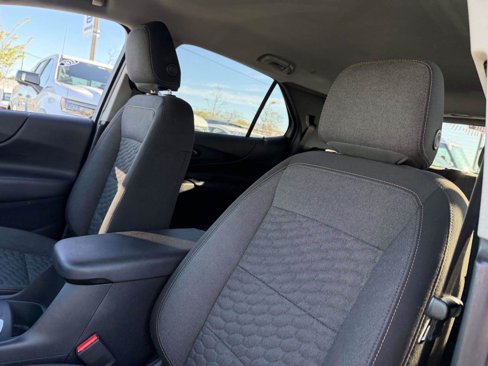 Used 2020 Chevrolet Equinox LT AWD/4WD image 10