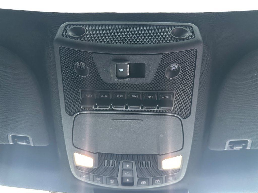 Used 2022 Ford F350 Platinum AWD/4WD image 14