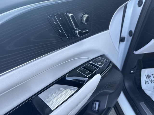 Certified 2024 Cadillac Lyriq Luxury w/ LPO, Floor Liner Package AWD/4WD image 47