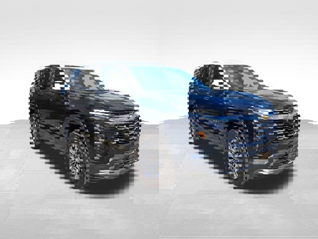 Used 2026 Chevrolet Equinox LT image 1