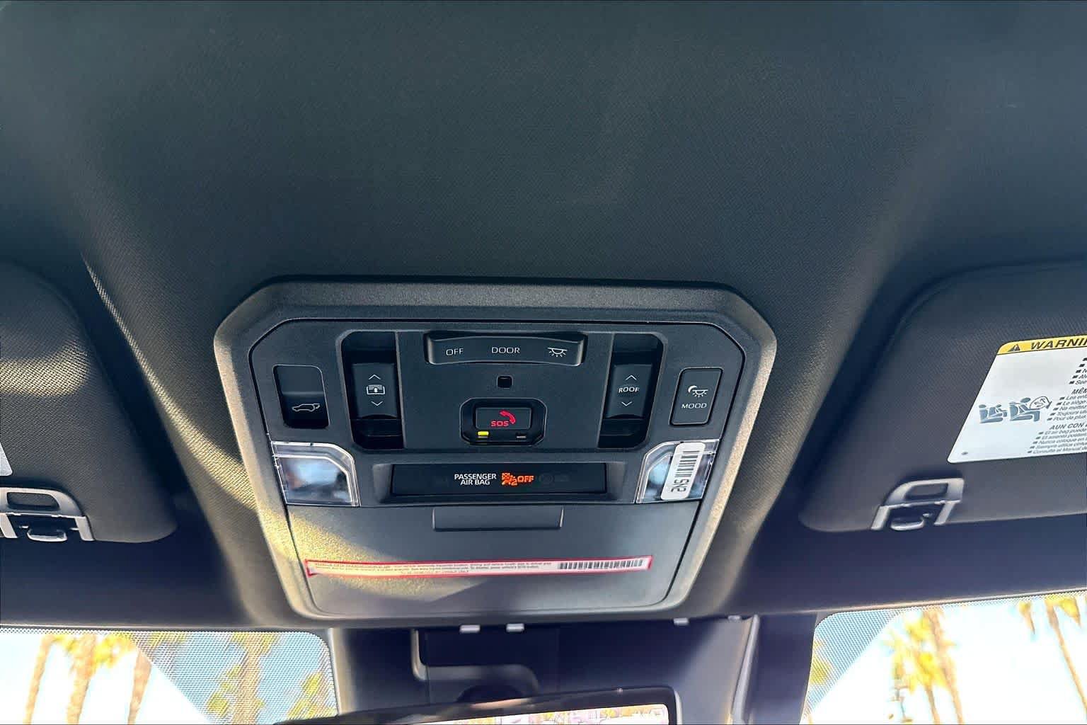 Used 2023 Toyota Sequoia Platinum AWD/4WD image 30