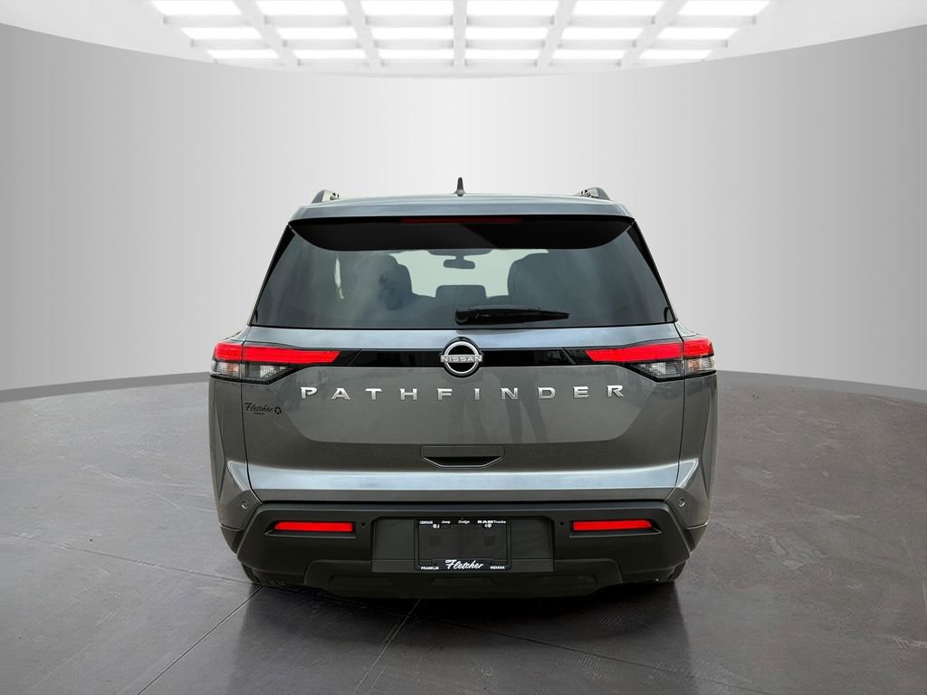 Used 2025 Nissan Pathfinder SV image 6