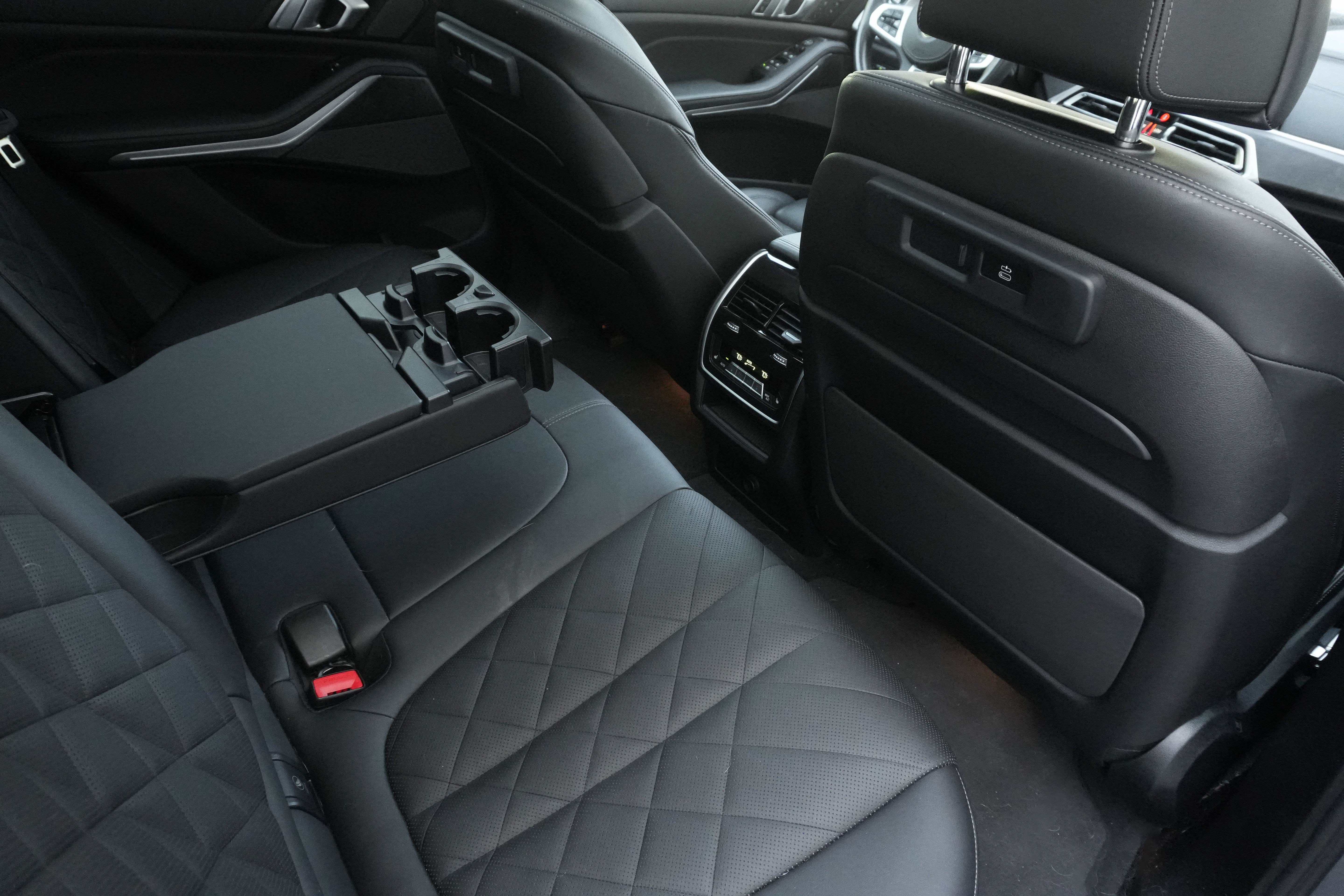 Used 2023 BMW X5 M50i w/ Executive Package AWD/4WD image 32