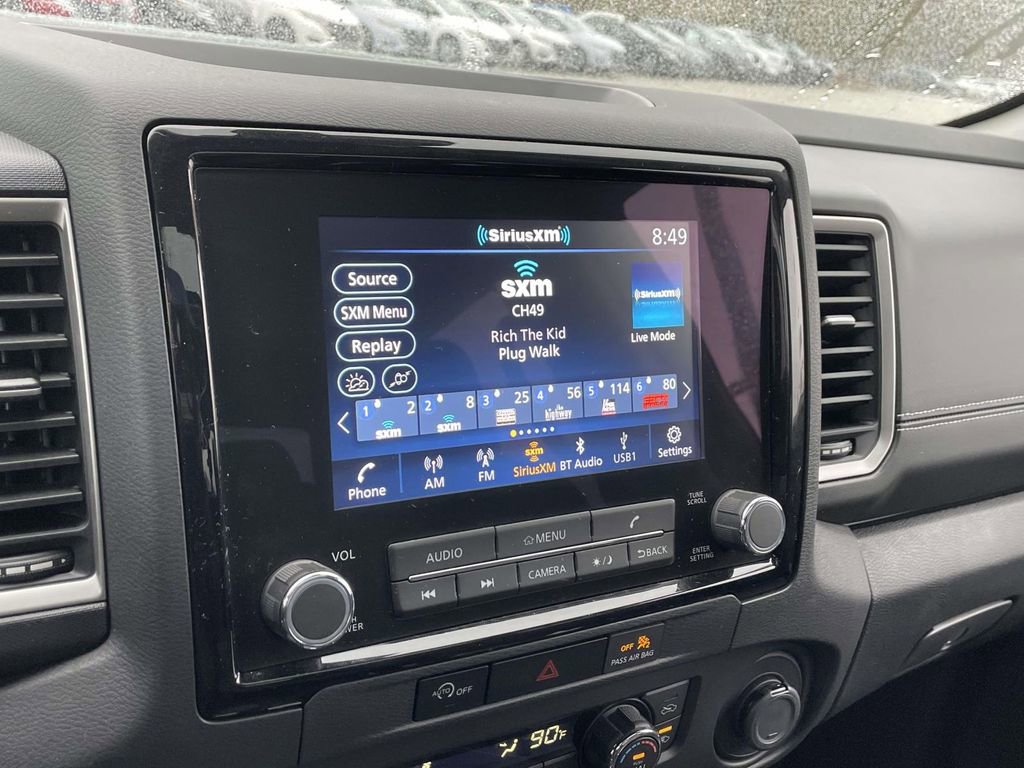 Used 2024 Nissan Frontier SL w/ Technology Package image 26